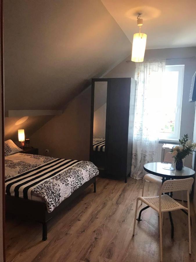 Villa Honoratka Z Prywatnym Polem Do Gry W Mini Golf Rewal Exteriér fotografie