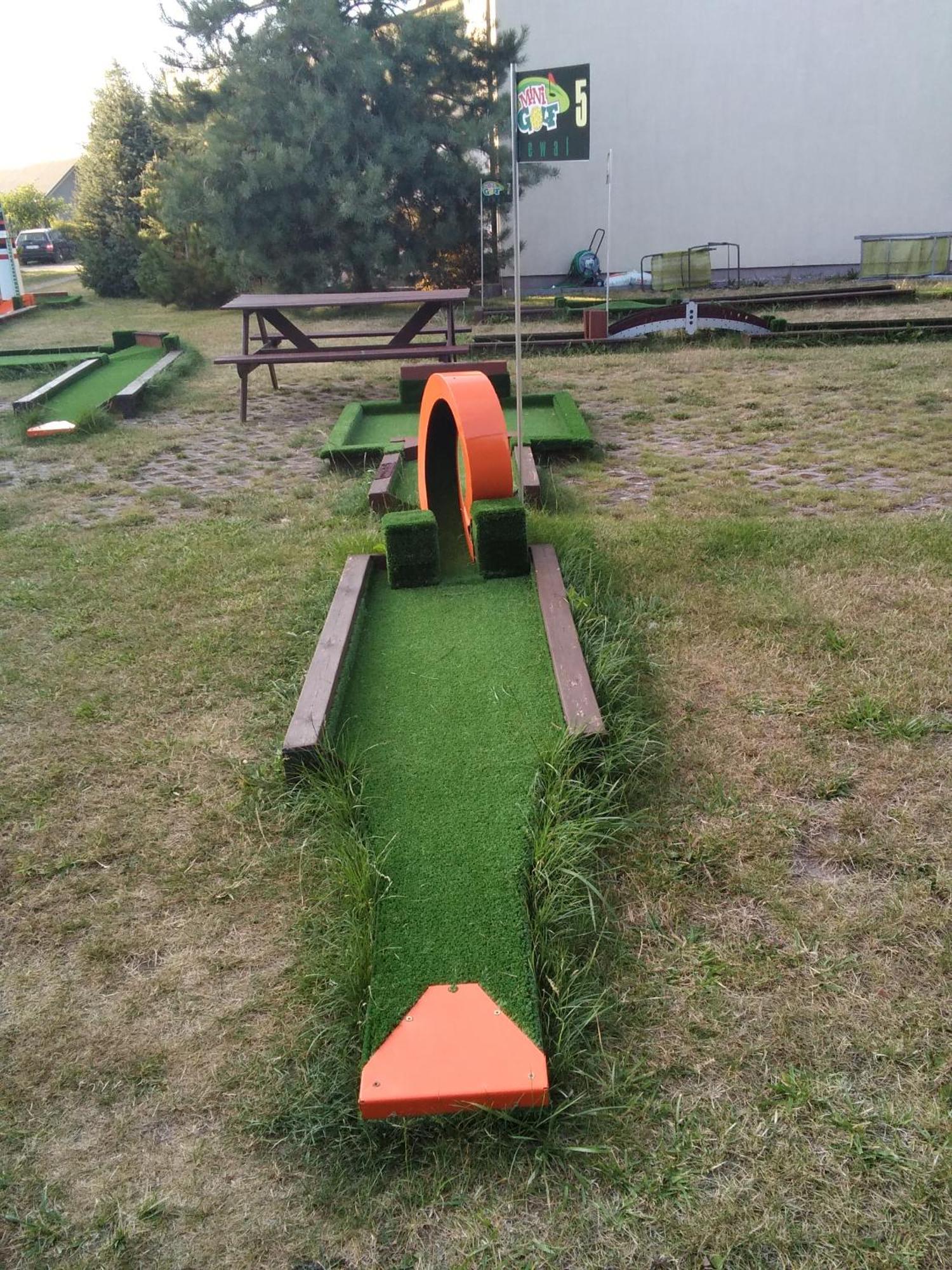 Villa Honoratka Z Prywatnym Polem Do Gry W Mini Golf Rewal Exteriér fotografie