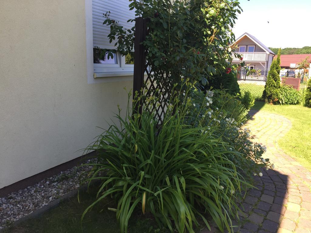 Villa Honoratka Z Prywatnym Polem Do Gry W Mini Golf Rewal Exteriér fotografie
